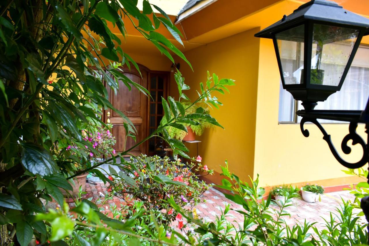 Hotel Casa Iris Chía Esterno foto