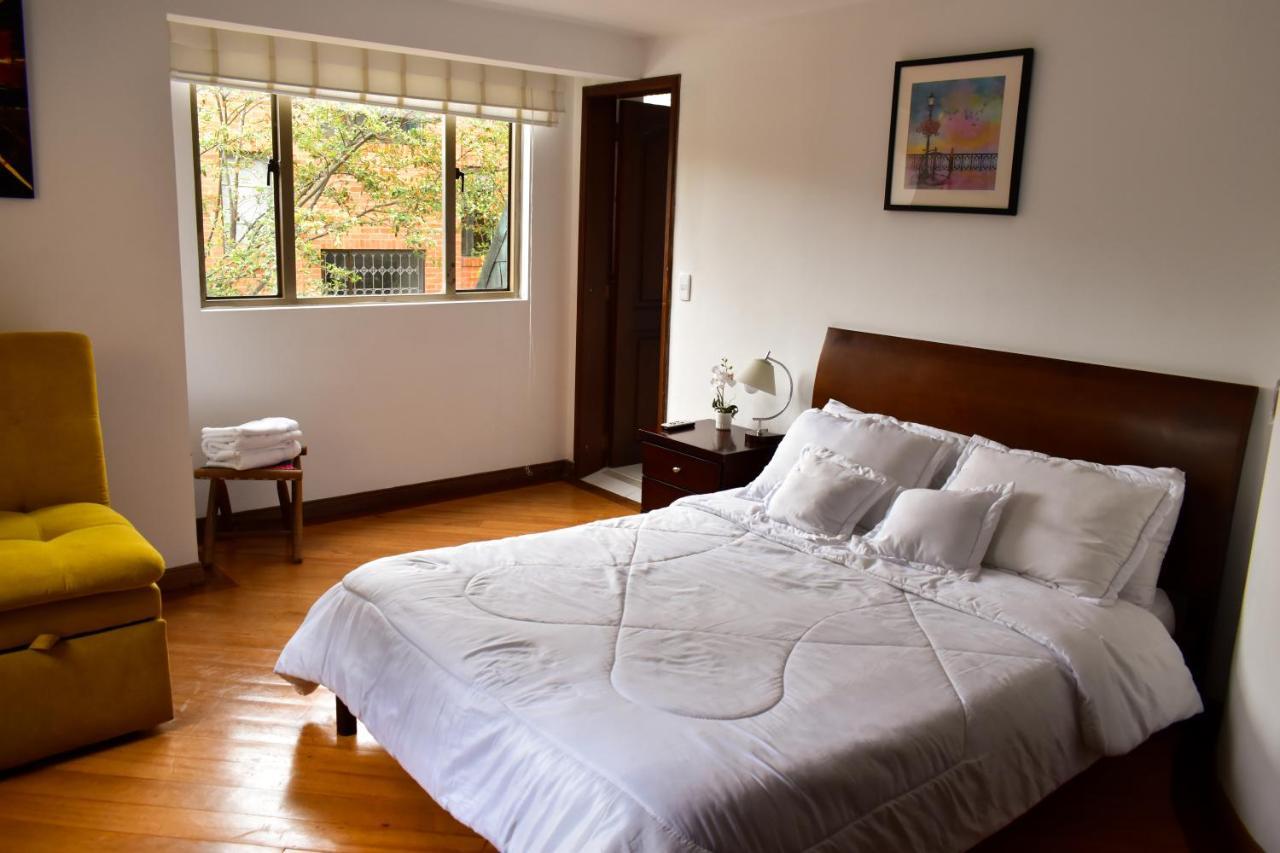 Hotel Casa Iris Chía Esterno foto
