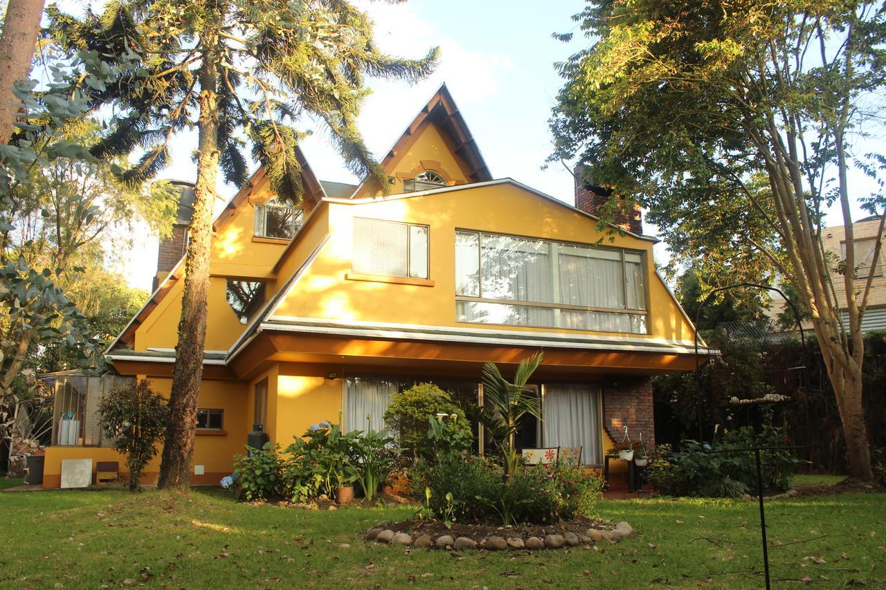 Hotel Casa Iris Chía Esterno foto